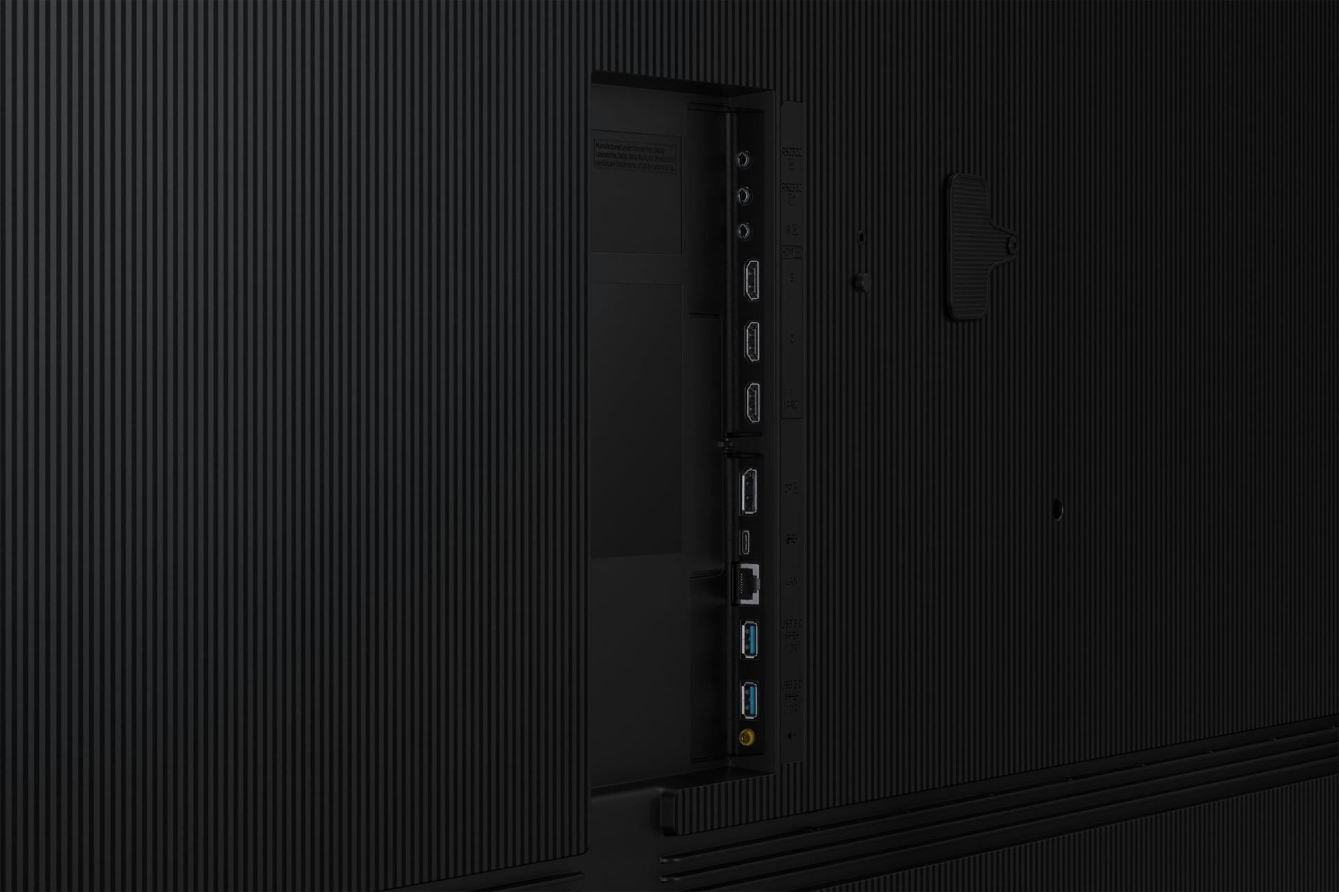 QP105DX-5K 105 inch Direct LED display with 21:9 aspect ratio 5K resolutionMicrosoft Teams Front Row compatible