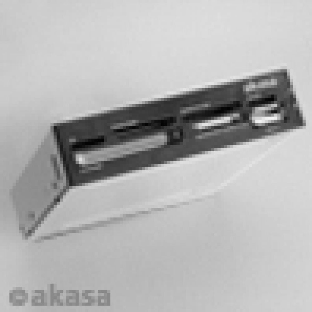 Akasa AK-ICR-07  - Kaartlezer