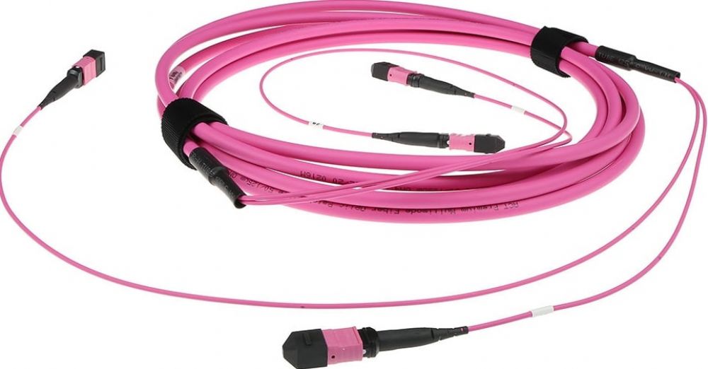 25M 2X MTP(F) 50/125 OM4 PA TR. 1 stk