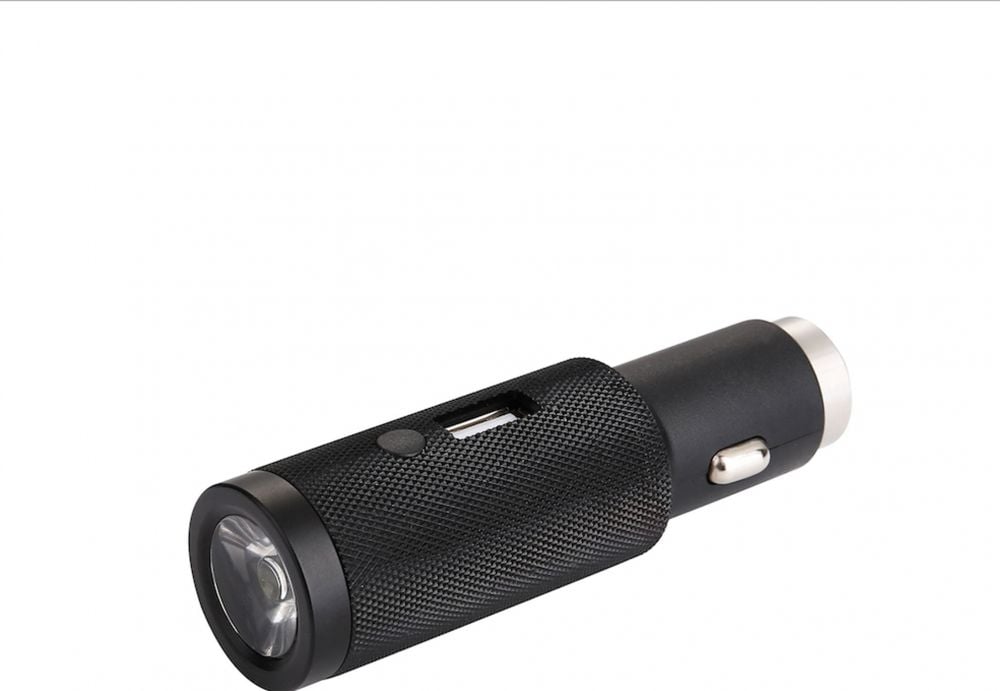 RealPower Car Charger met tasnlampe und Notfallhammer