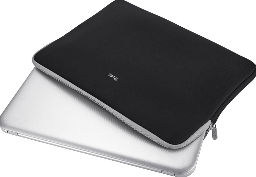 Trust Primo Soft Sleeve for 15.6 Inch laptops black