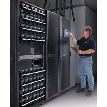 APC Scheduled Assembly Service - Installatie (voor UPS 4864 kW met eerste XR-frame)