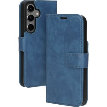 Kenmerken Classic Wallet case met extra opbergvak aan de achterkant Ontwerp: functioneel, uitstekende pasvorm en zeer slank Smart: smart ontwerp met aan de achterzijde een extra opbergvak voor contactloos betalen of OV-chip kaart Sluiting: magnetisch, naa