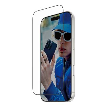 PanzerGlass Ultra Wide Fit FastFit in-a-box Screenprotector voor de Apple iPhone 17 Pro    