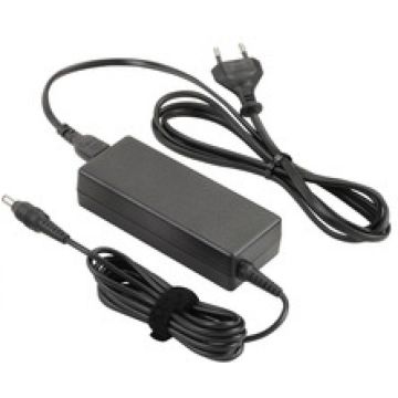 Toshiba Universal AC Adapter - Netspanningsadapter