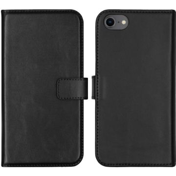 Selencia Echt Lederen Bookcase iPhone SE (2022 / 2020) / 8 / 7 / 6(s) - Zwart