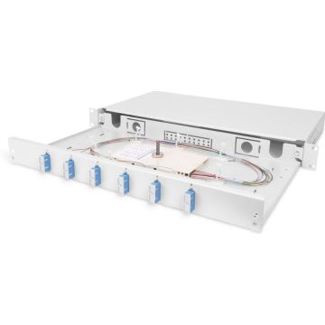 Charging trolley 15.6IN USB-C 30 charge bases PDU fan 1260 x 824 x 650 mm