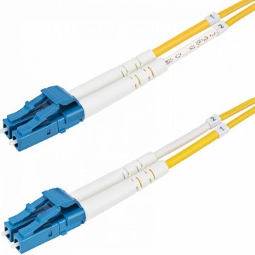 StarTech.com 30m (98.4ft) LC to LC (UPC) OS2 Single Mode Duplex Fiber Optic Cable, 9125µm, Laser Optimized, 10G, Bend Insensitive, Low Insertion Loss - LSZH Fiber Patch Cord (SMDOS2LCLC30M)