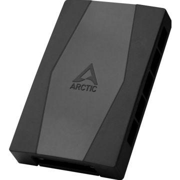ARCTIC Case Fan Hub – Ventilator Hub - 10‑poorts PWM – SATA – 4‑pin – zwart