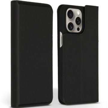 Accezz Premium Leather Slim Bookcase iPhone 15 Pro Max - Zwart