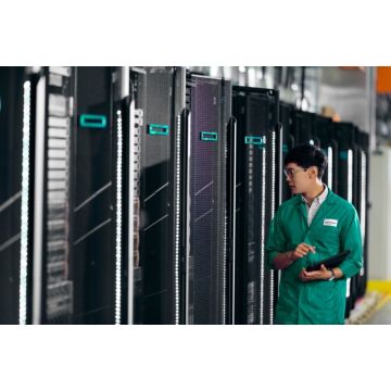 HPE QSFP28 to 4x25G SFP28 7m AOC