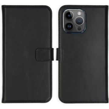 Selencia Echt Lederen Bookcase iPhone 15 Pro Max - Zwart