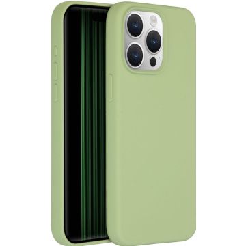 Accezz Liquid Silicone Backcover met MagSafe iPhone 15 Pro Max - Groen