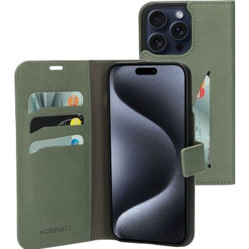 Kenmerken Classic Wallet case met extra opbergvak aan de achterkant Ontwerp: functioneel, uitstekende pasvorm en zeer slank Smart: smart ontwerp met aan de achterzijde een extra opbergvak voor contactloos betalen of OV-chip kaart Sluiting: magnetisch, naa
