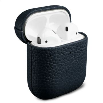 <p>Op zoek naar een strakke look voor jouw Apple AirPods? De Echt Lederen AirPods cases van Accezz zorgen voor een unieke en verfijnde uitstraling voor jouw oordopjes. Daarnaast zorgt het hoesje voor de alledaagse bescherming tegen krassen en stoten.</p><