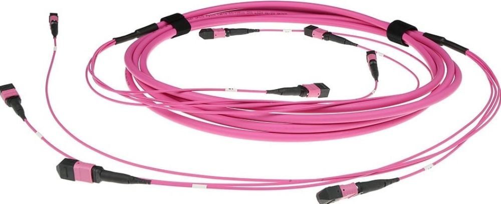 15M 4X MTP(F) 50/125 OM4 PA TR. 1 stk