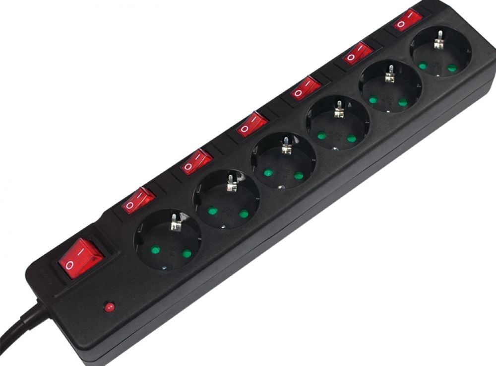 LogiLink stekker omlijsting 6-lade 1,5M met 6 schakelaar zwart